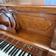 2001 Yamaha M500 Parisian piano, cherry - Upright - Console Pianos